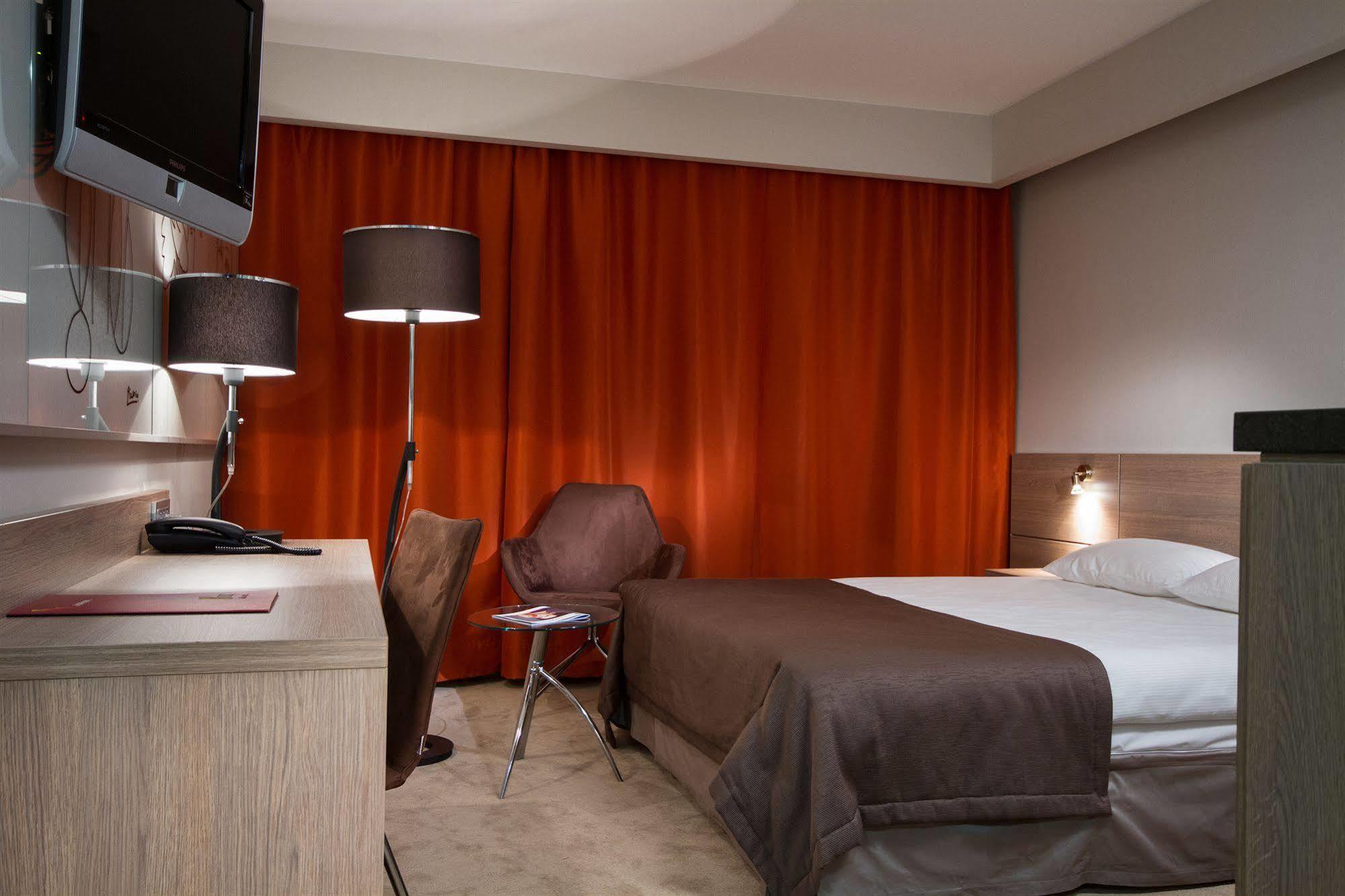Hotel Hp Park Olsztyn  Luaran gambar